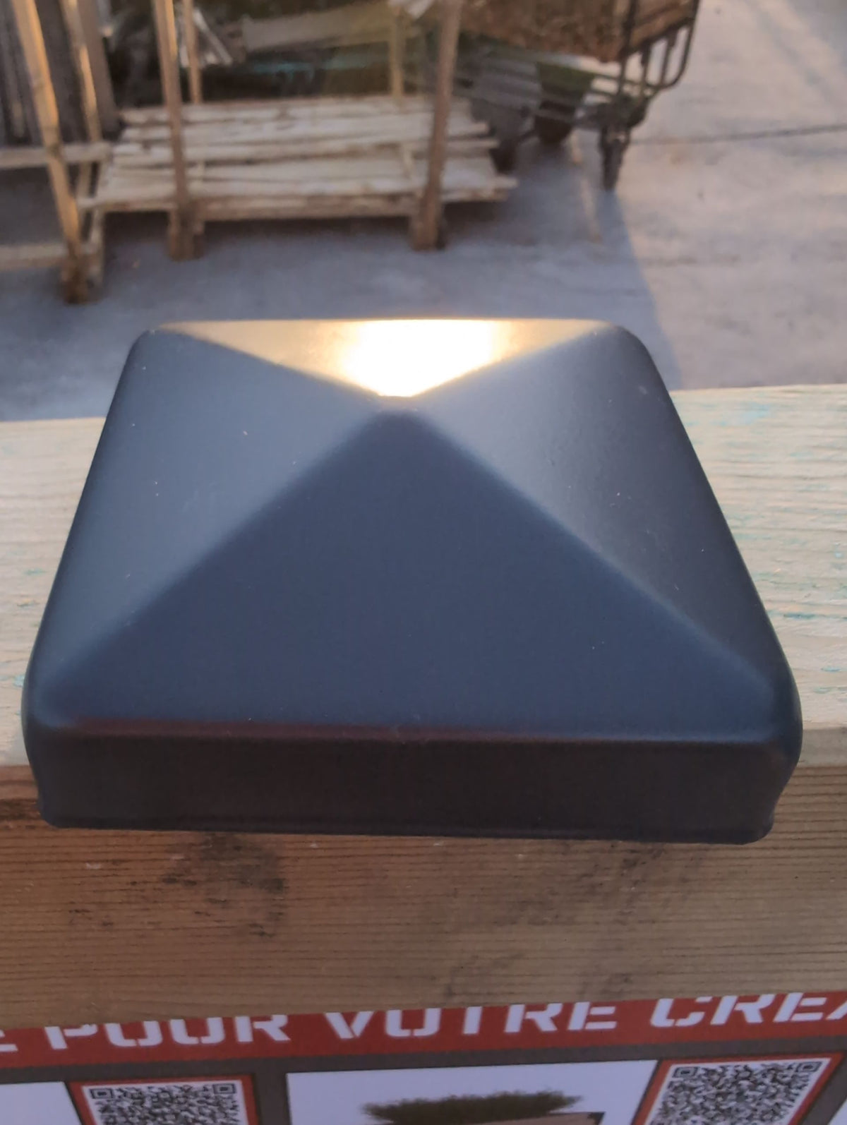 chapeau de poteau 9x9